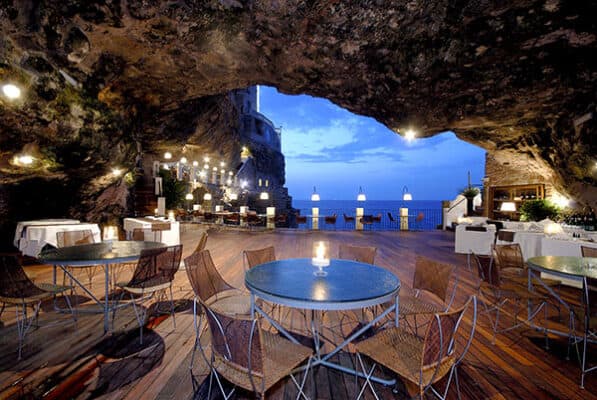 grotta palazzese tavolo small