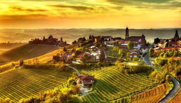 borgo Treiso langhe piemonte