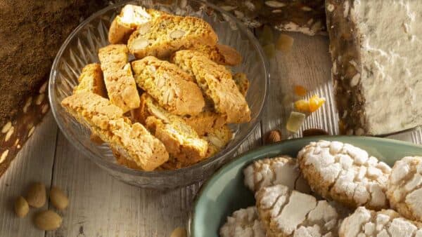 BISCOTTI AND VINSANTO CLASS IN SIENA