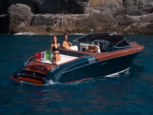 portofino san fruttuoso private tour luxury boat couple