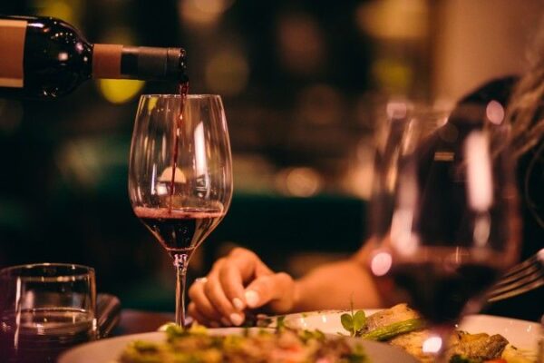 dinner party wine 2 675x450