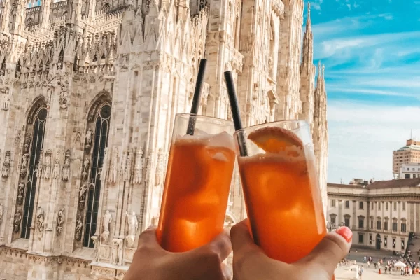 milan luxury tour duomo cocktails aperol spritz